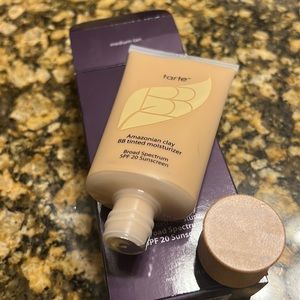 Tarte Amazonian Clay BB Tinted Moisturizer